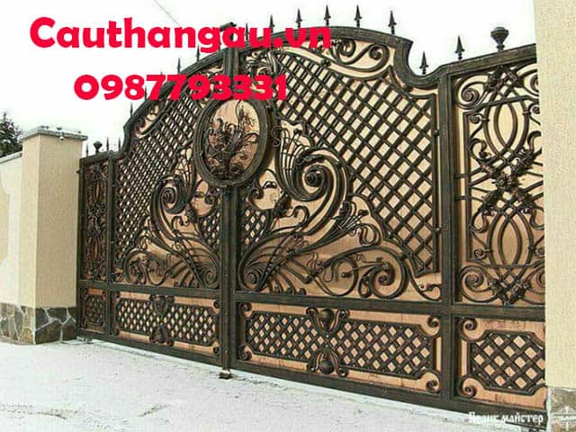 cửa cổng sắt nghệ thuật giá rẻ Long Biên